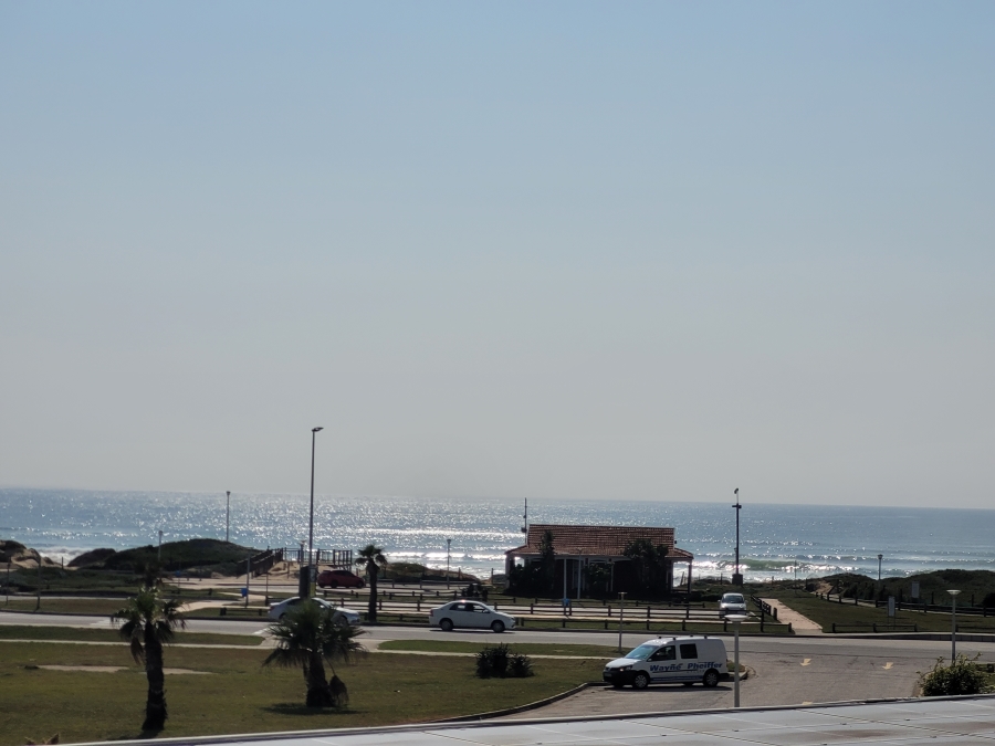 2 Bedroom Property for Sale in Summerstrand Eastern Cape